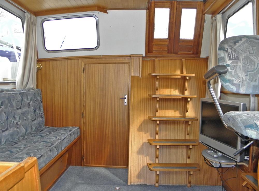 Steuerhaus, Innenausstattung